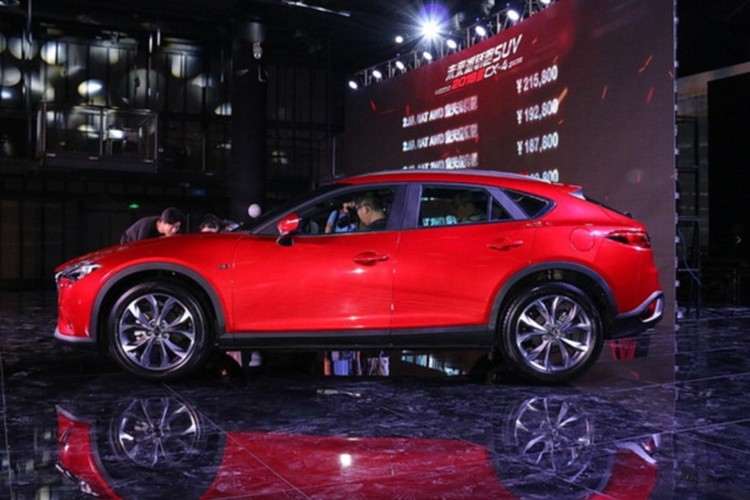 Mazda CX-4 2018 &quot;chot gia&quot; tu 480 trieu tai Trung Quoc-Hinh-2